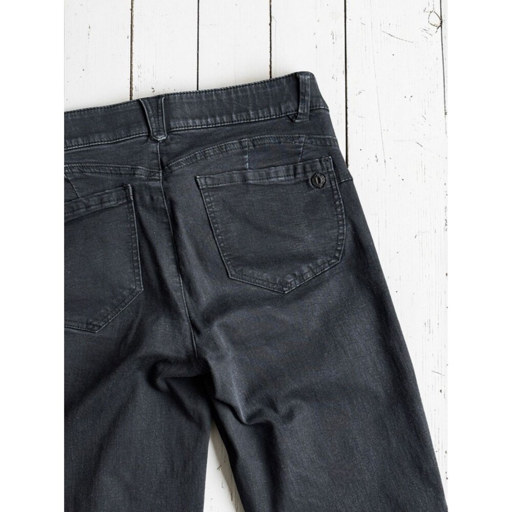 Democracy Ab Solution Black Coated Jeans Size 8 Slim Straight Stretch Mid Rise - Picture 7 of 10